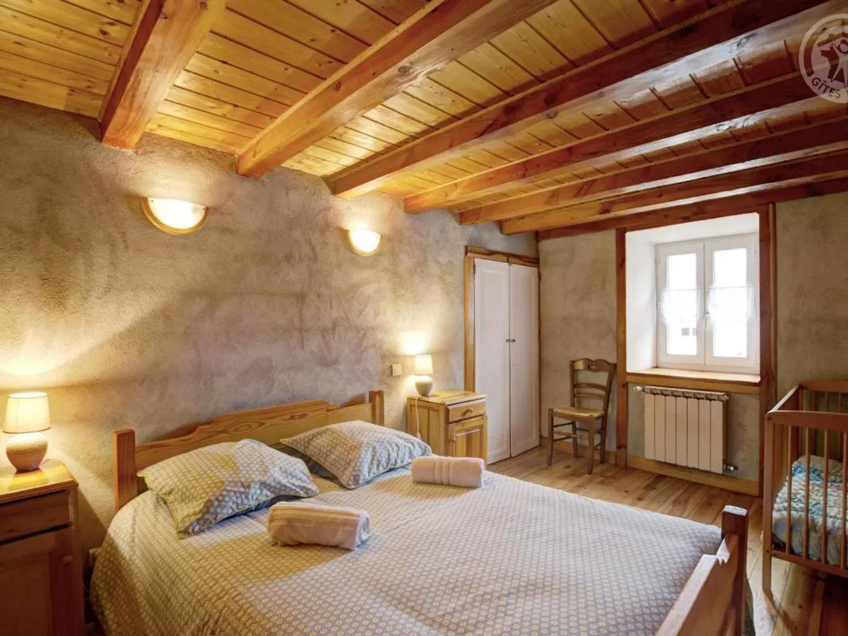 Gite Spacieux Avec Terrasse, Poele A Bois, Parking Prive, Et Jardin Ferme, Animaux Acceptes - Fr-1-496-28 Saint-Bonnet-le-Courreau 0*,  France
